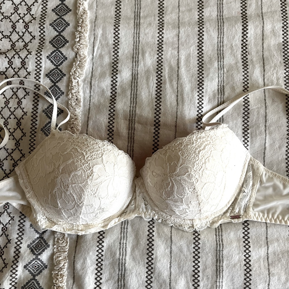 Victoria’s Secret Bra